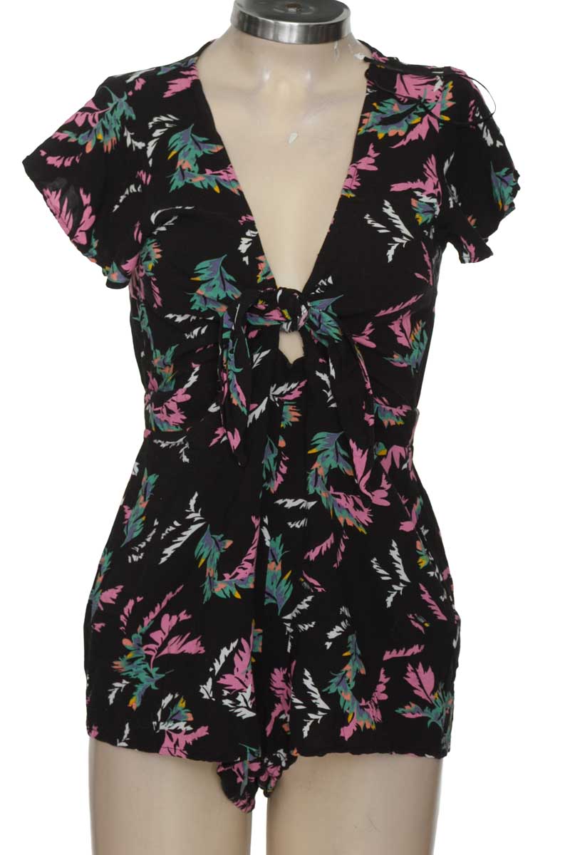 Vestido / Enterizo color Negro - Sybilla