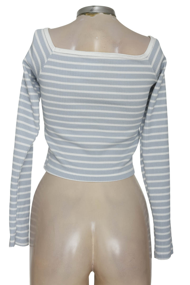 Top / Camiseta color Azul - Closeando
