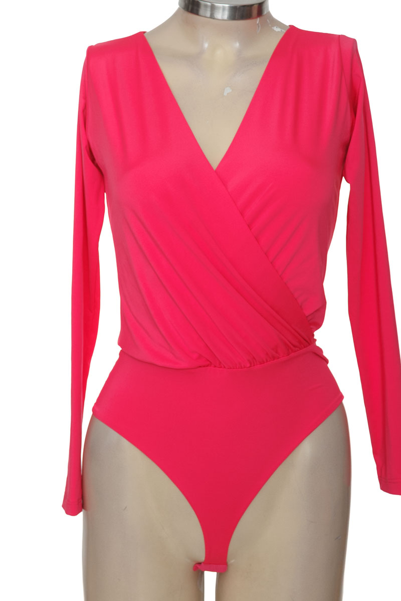 Top / Camiseta color Fucsia - Closeando