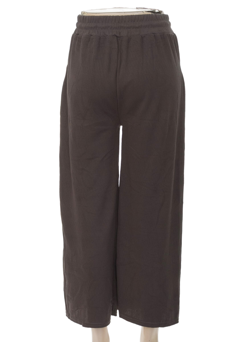 Pantalones color Gris - Closeando