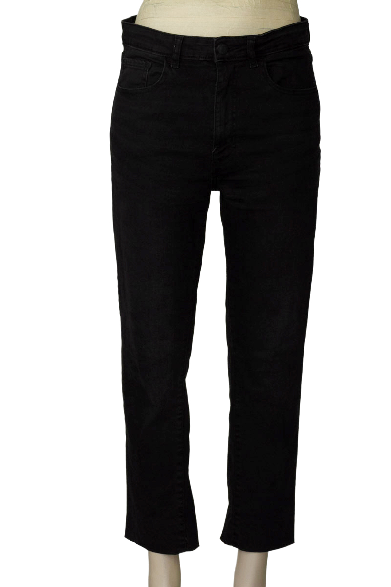 Pantalones color Negro - Forever 21