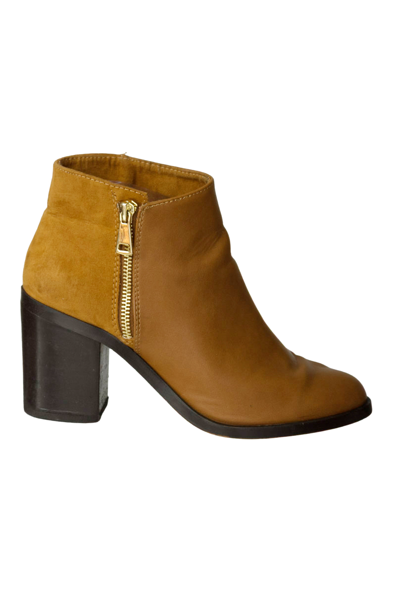 Zapatos color Café - Stradivarius
