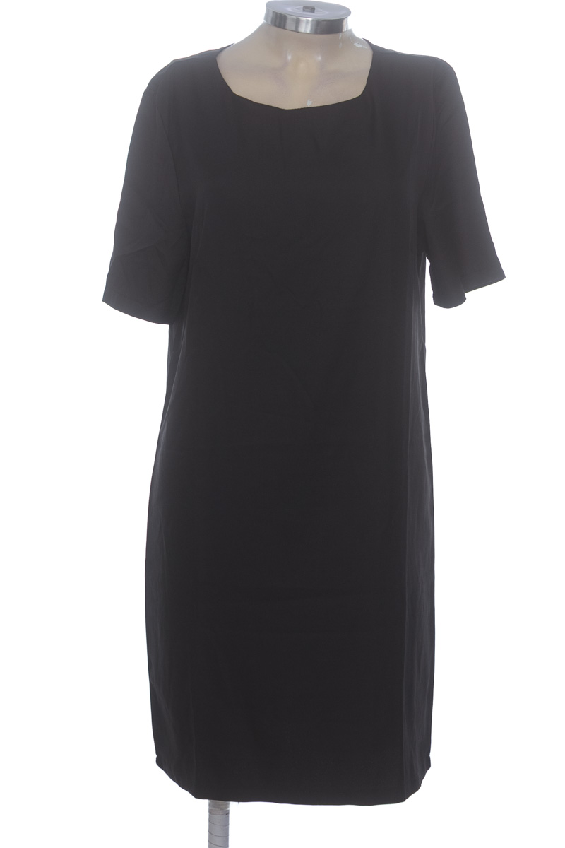Vestido / Enterizo color Negro - Closeando