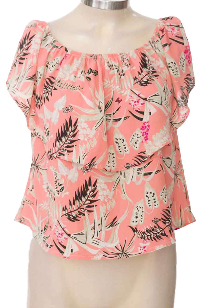 Blusa color Rosado - Basement