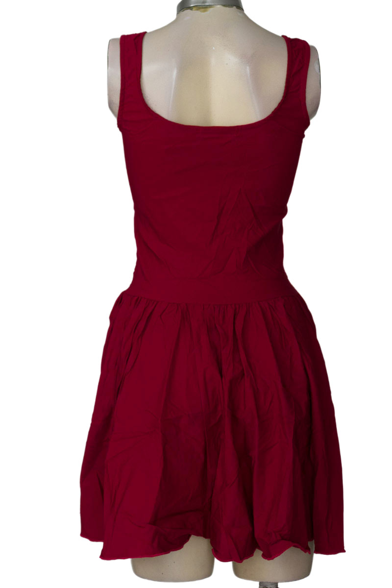 Vestido / Enterizo color Vinotinto - NAVISSI