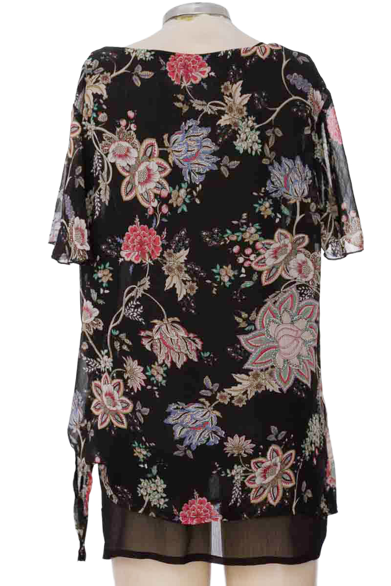 Blusa color Negro - Southland