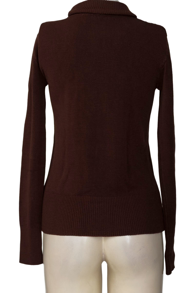 Sweater color Café - Closeando