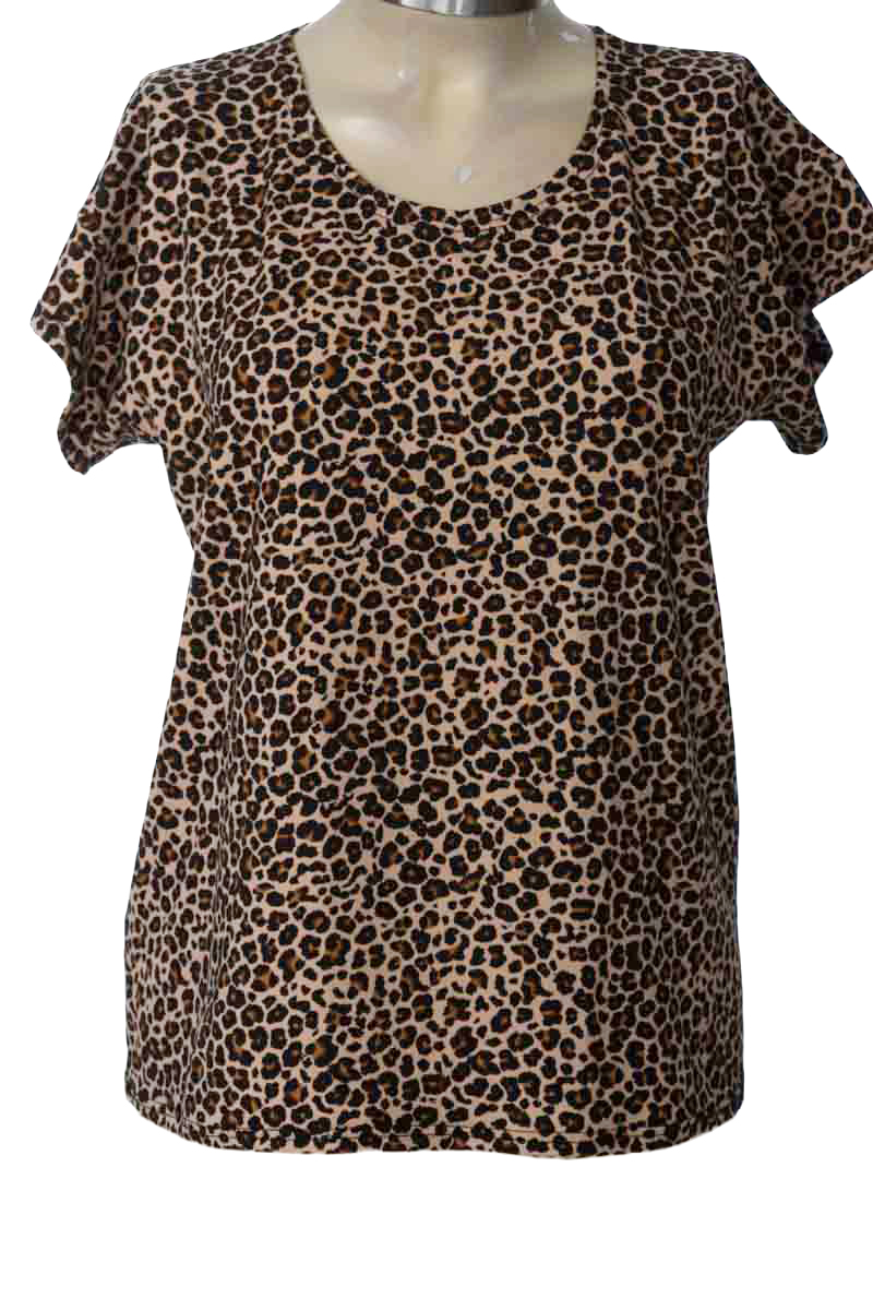 Top / Camiseta color Beige - Closeando