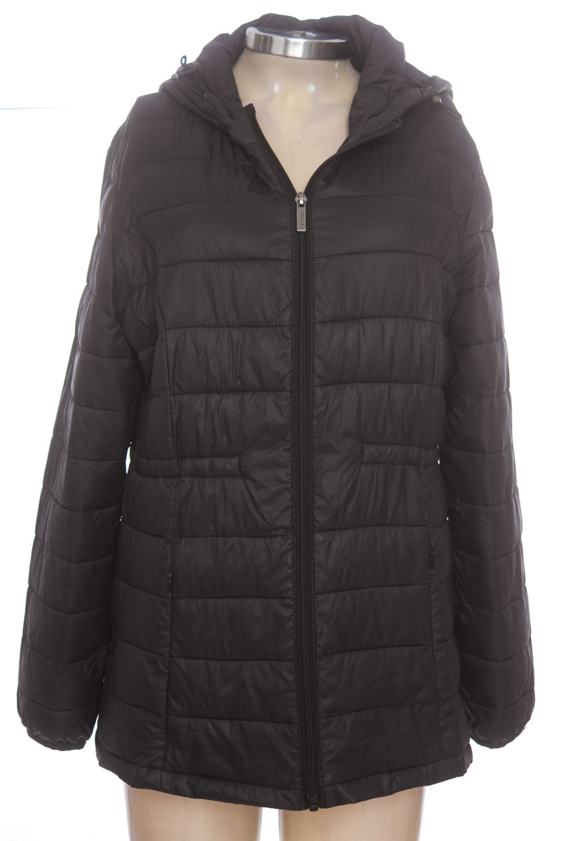 Chaqueta / Abrigo color Negro - New Boat