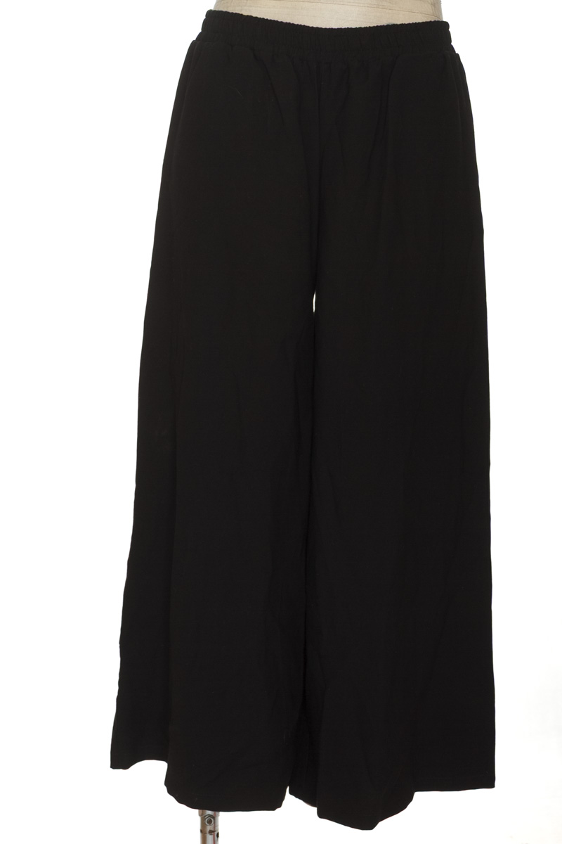 Pantalones color Negro - FDS