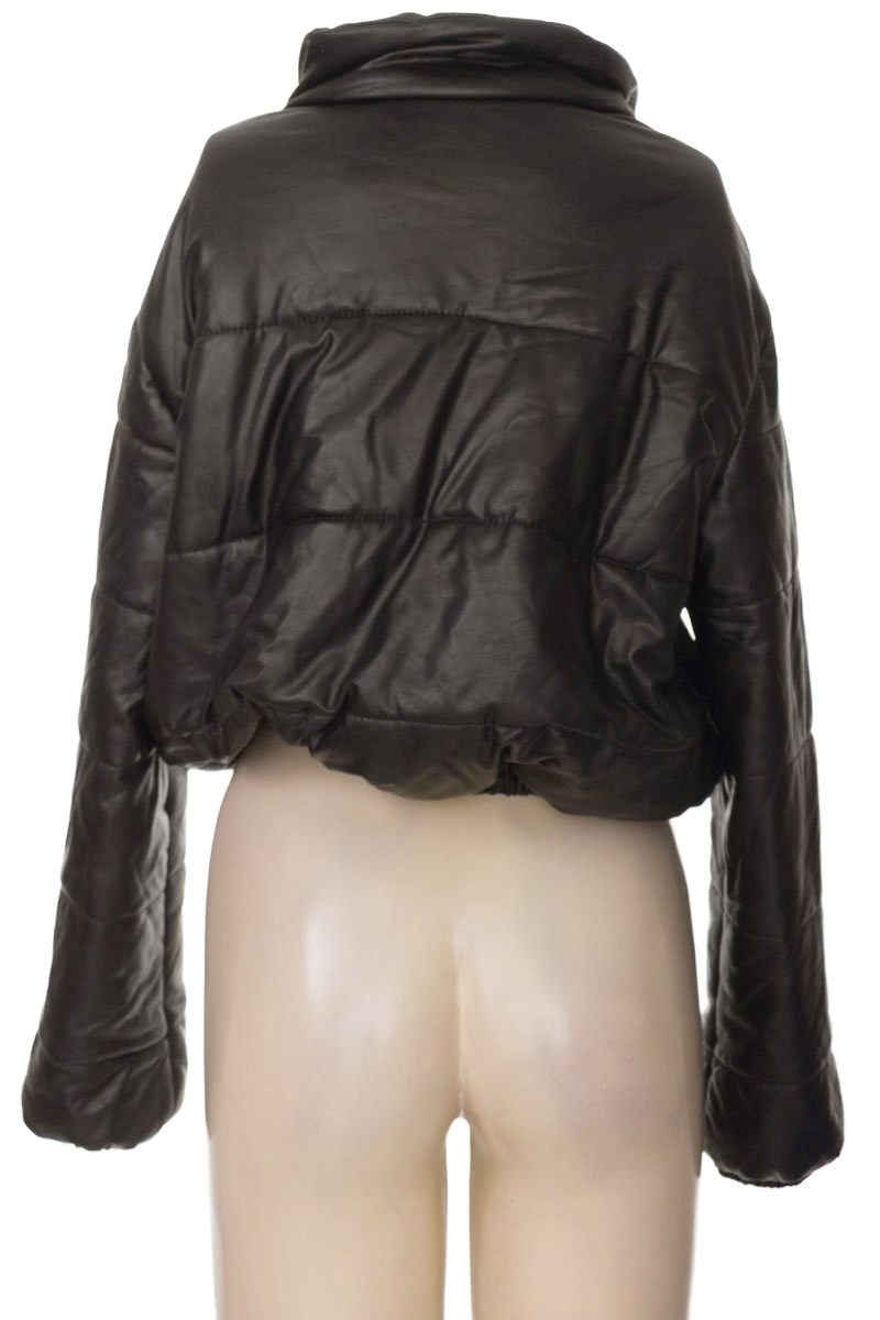 Chaqueta / Abrigo color Negro - Angélica villanueva