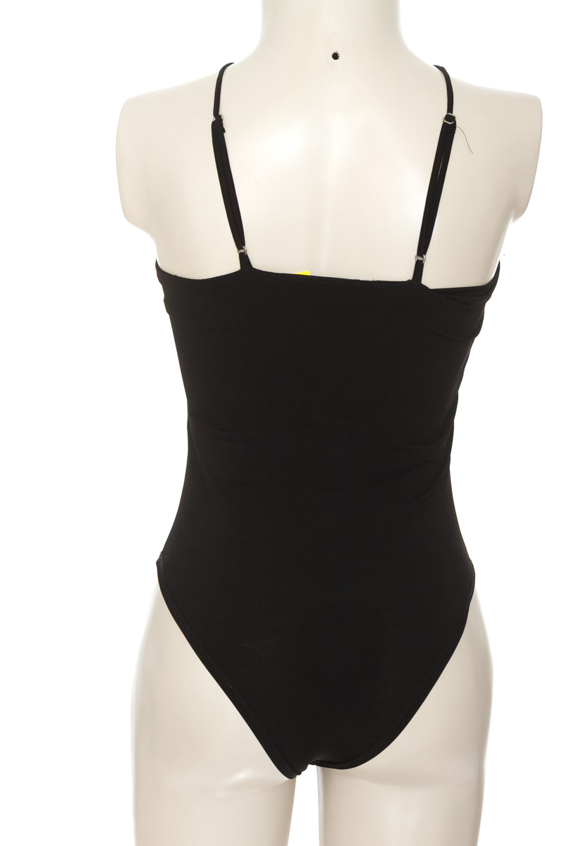 Top / Camiseta color Negro - Free Spirit