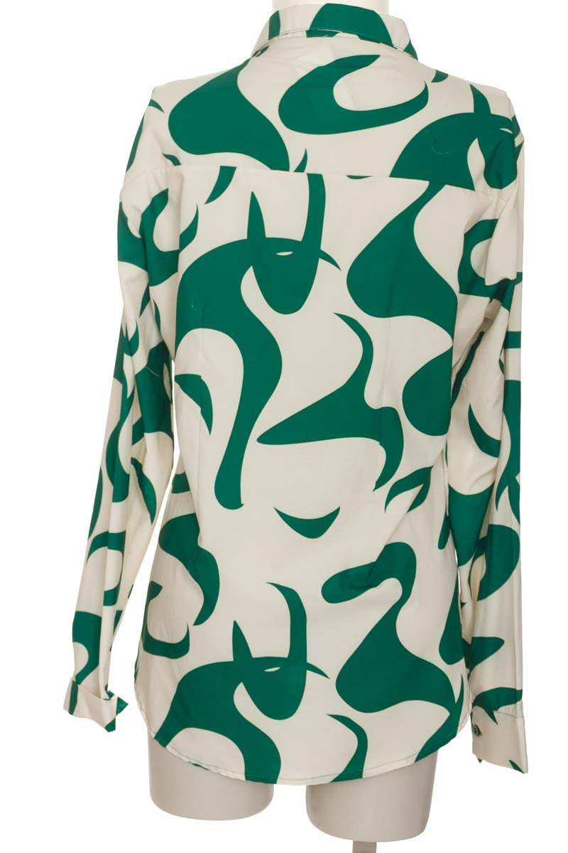 Blusa color Verde - Closeando