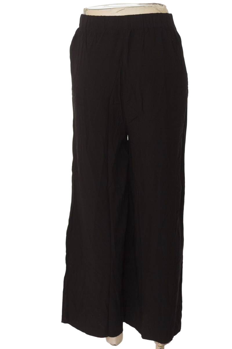 Pantalones color Negro - Pacifika