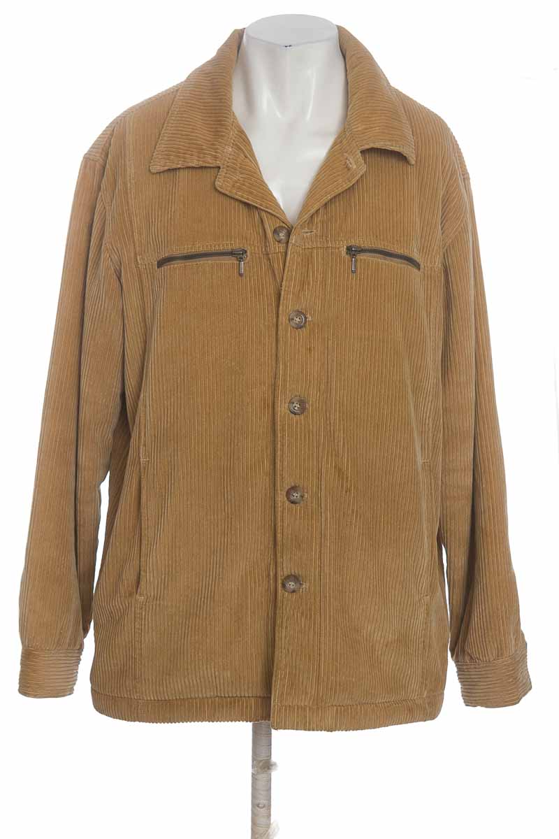 Chaqueta color Beige - Closeando