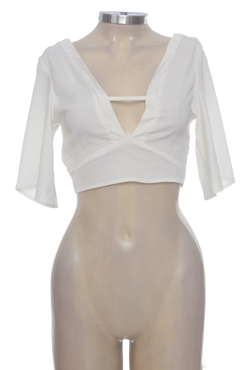 Top / Camiseta color Blanco - Kandy Fashion