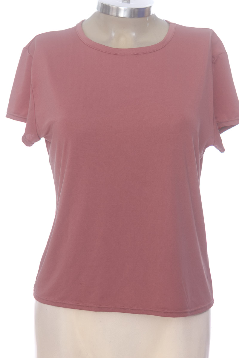 Top / Camiseta color Rosado - Loguin