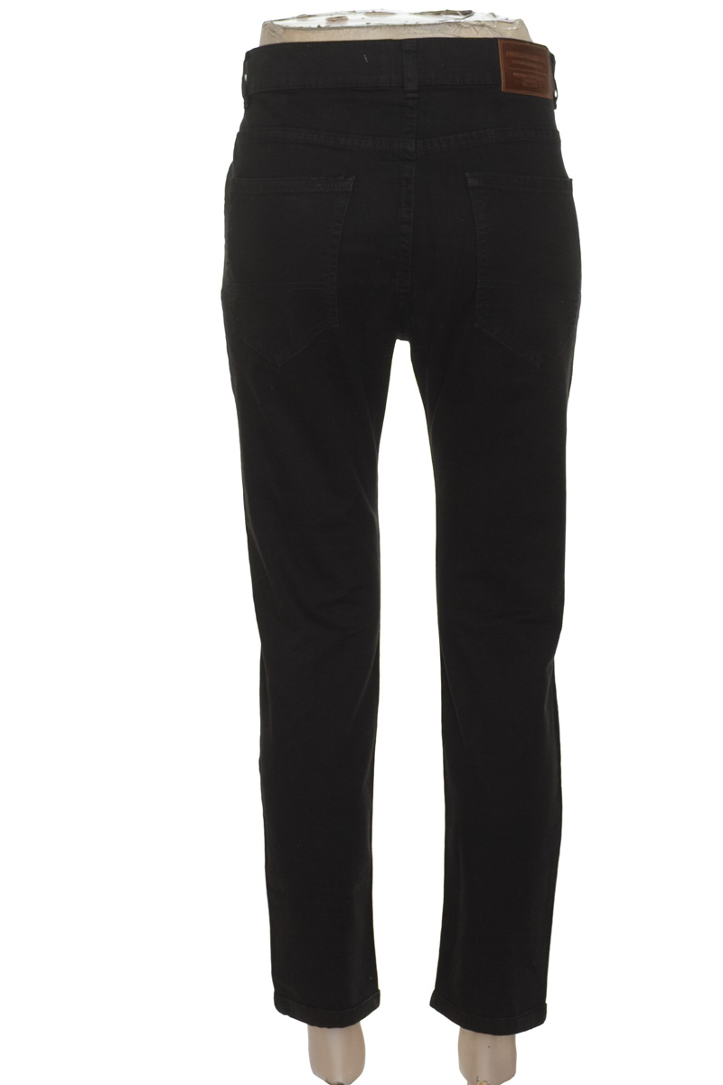 Pantalón color Negro - Basement