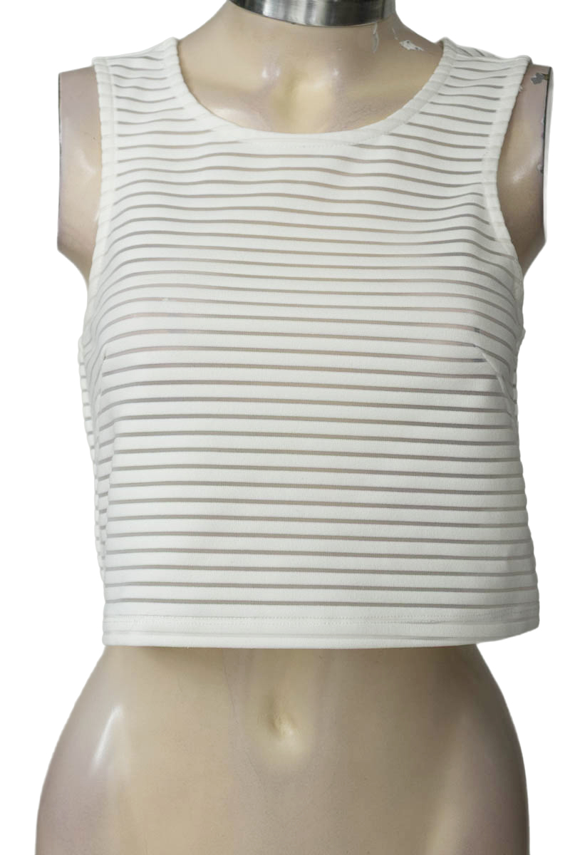 Top / Camiseta color Blanco - Closeando
