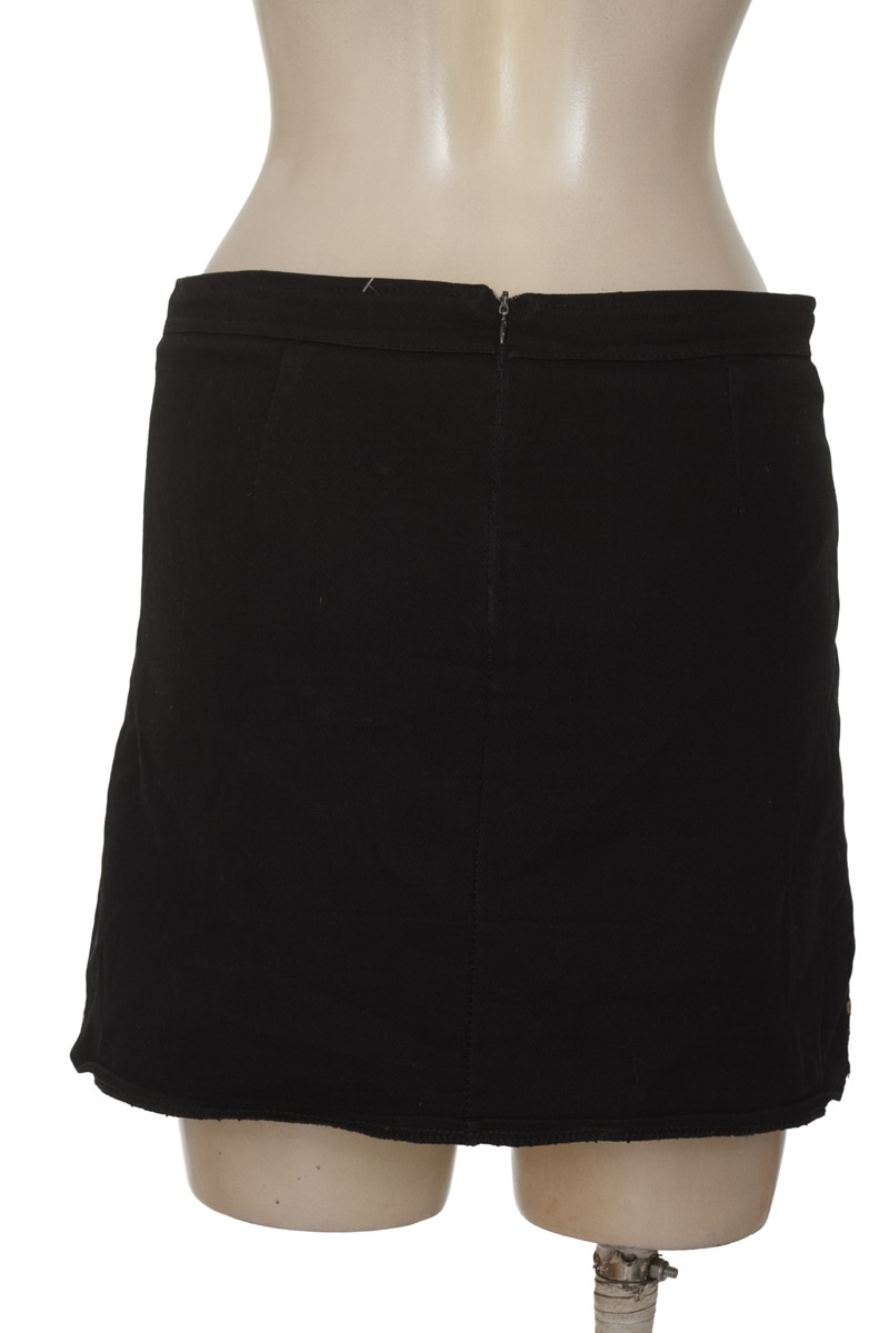 Falda color Negro - Jas Mine