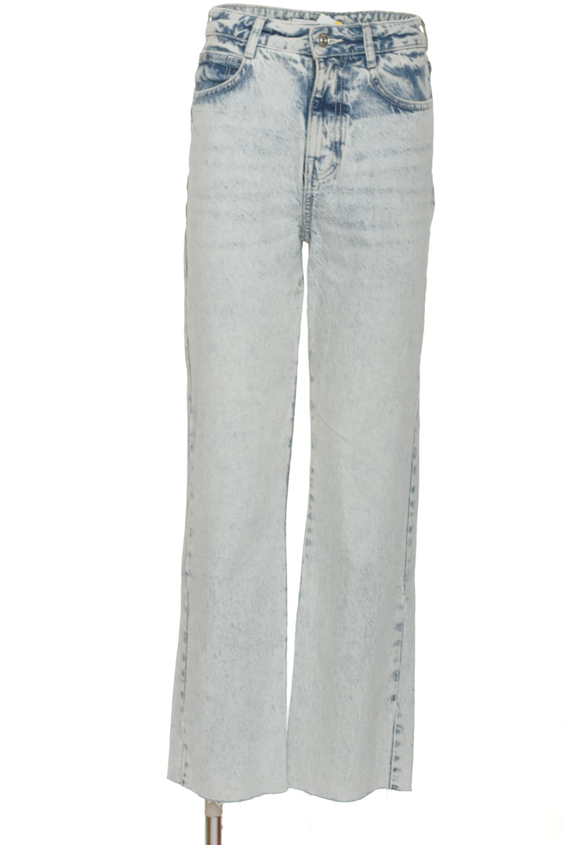 Pantalones color Azul - Zara