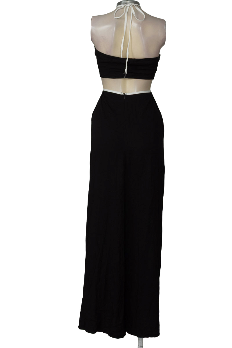 Vestido / Enterizo color Negro - Mercedes Campuzano