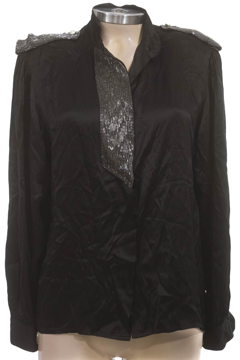 Blusa color Negro - Closeando