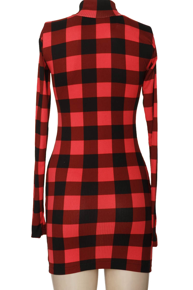 Vestido / Enterizo color Rojo - Closeando