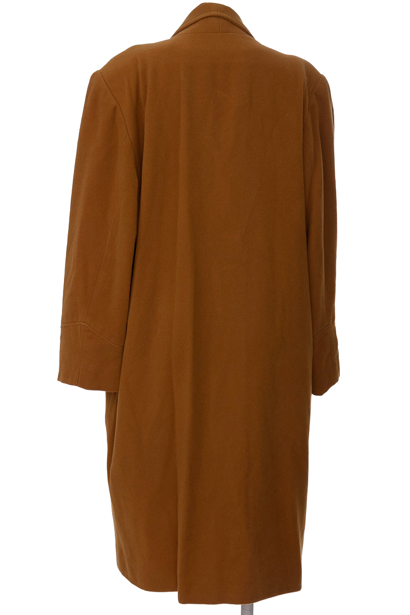 Chaqueta / Abrigo color Café - Closeando