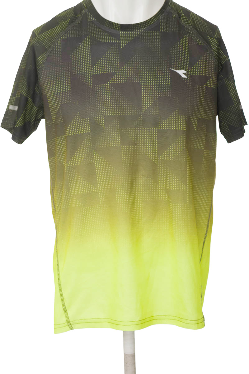 Ropa Deportiva color Verde - Diadora