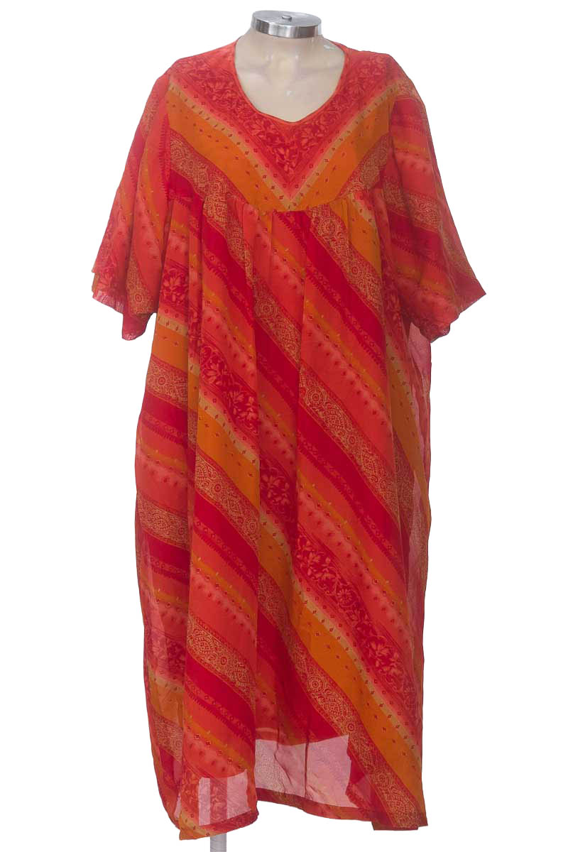 Vestido / Enterizo color Rojo - Closeando