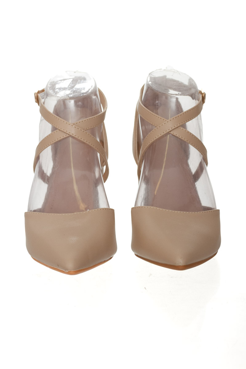 Zapatos color Beige - Cuccoo