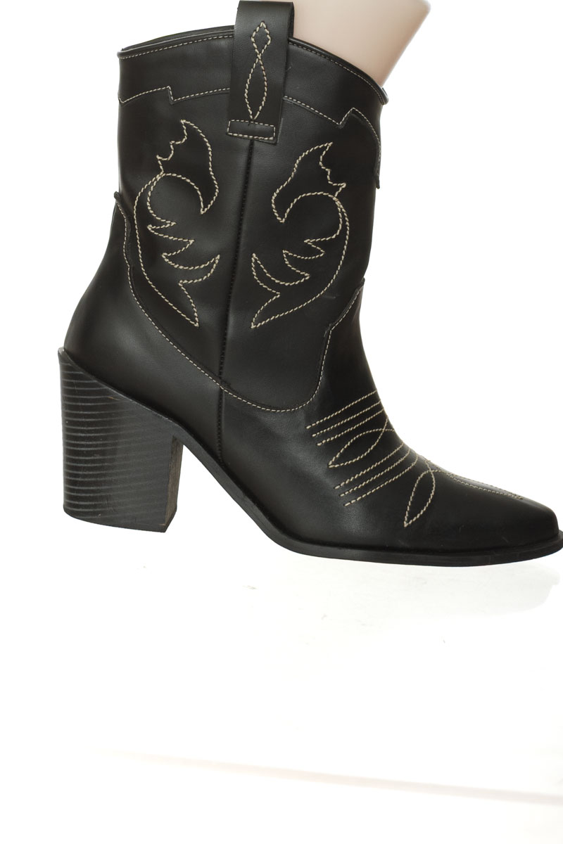 Zapatos color Negro - Seven Seven