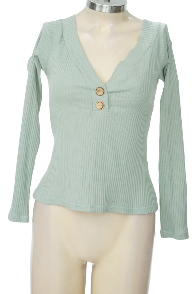Sweater color Verde - ATYPICAL