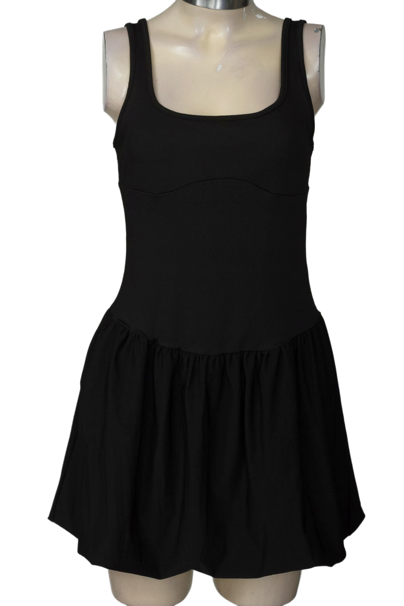 Vestido / Enterizo color Negro - Closeando