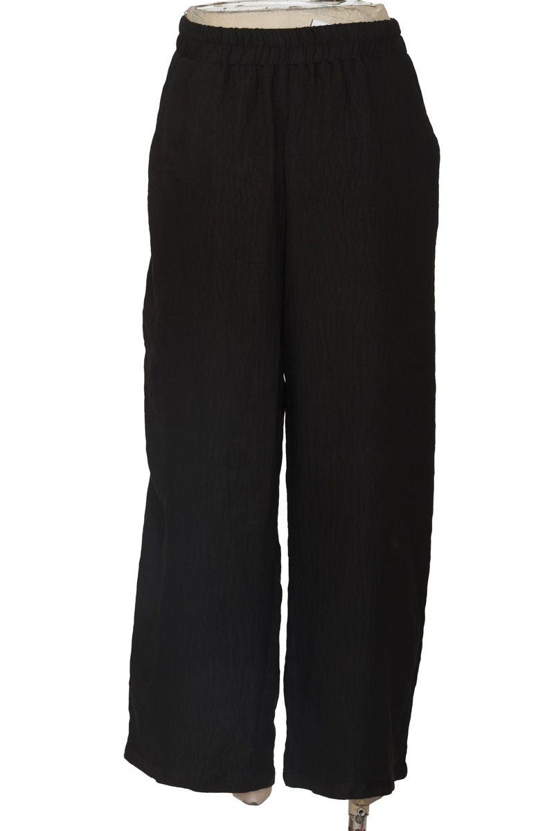 Pantalones color Negro - Dazy