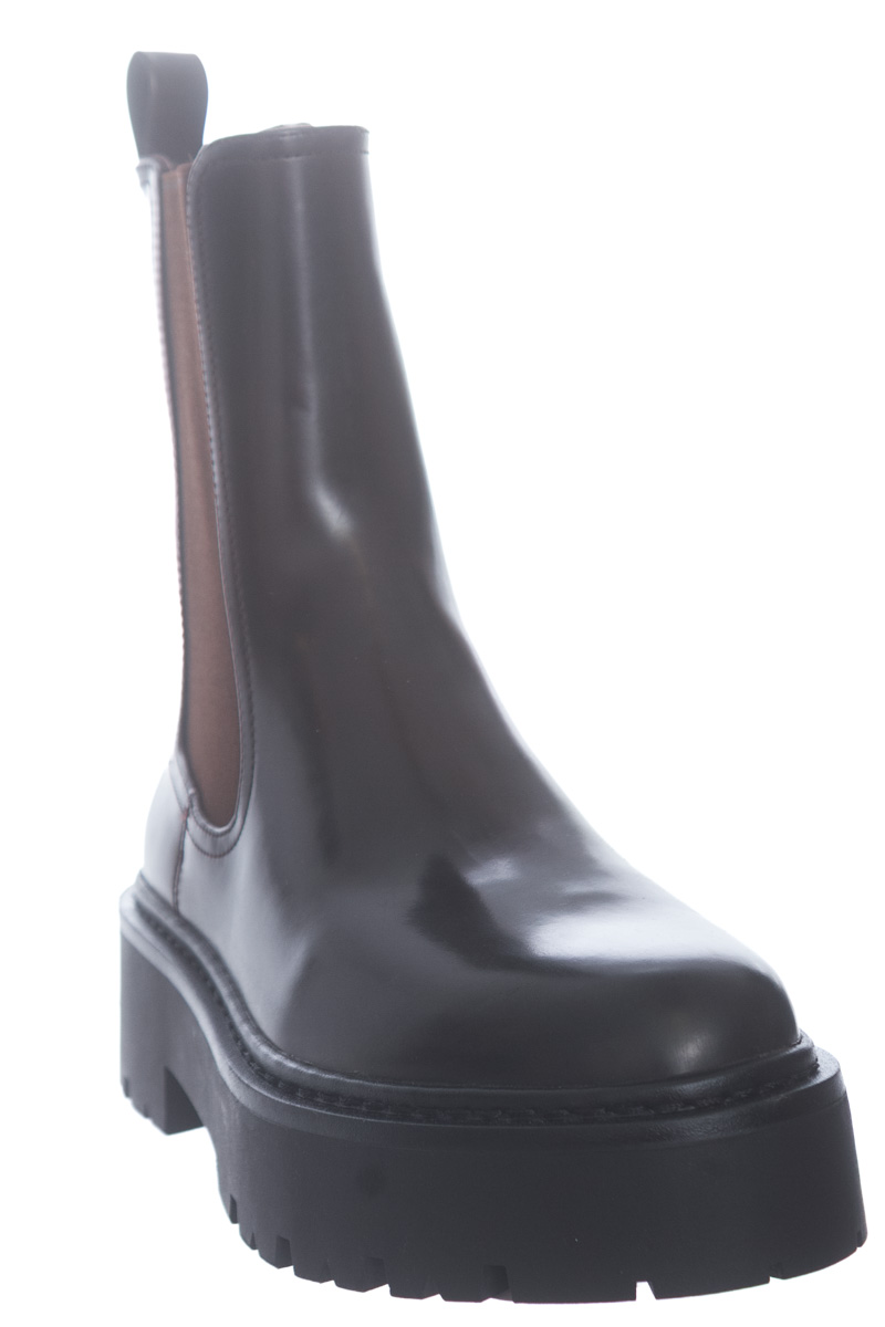 Zapato color Café - H&M