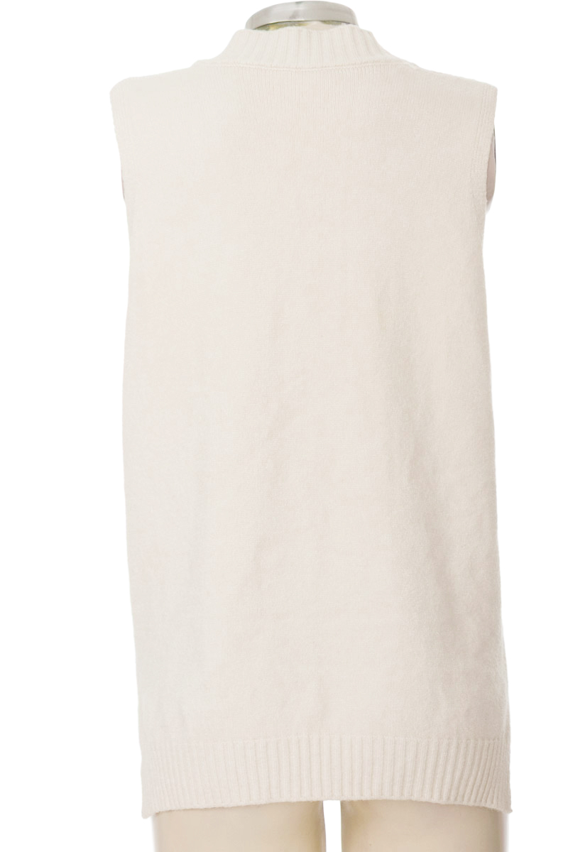 Sweater color Beige - Closeando