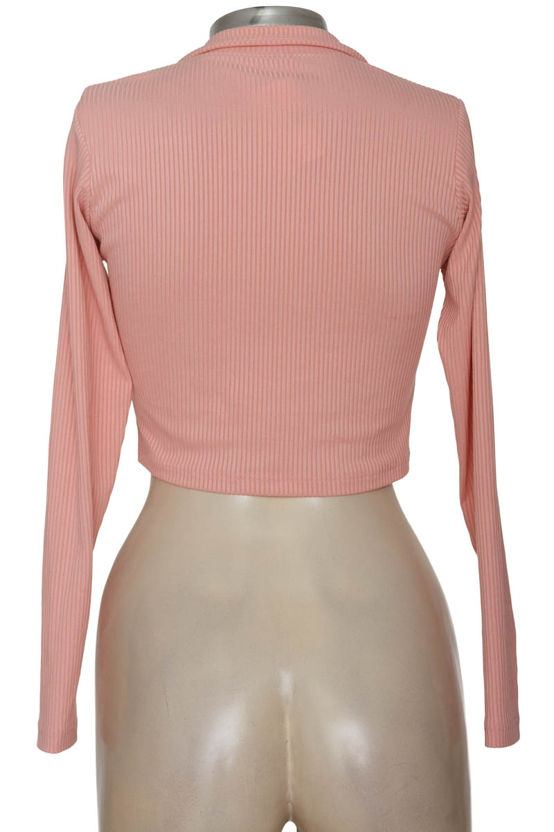 Top / Camiseta color Rosado - Closeando