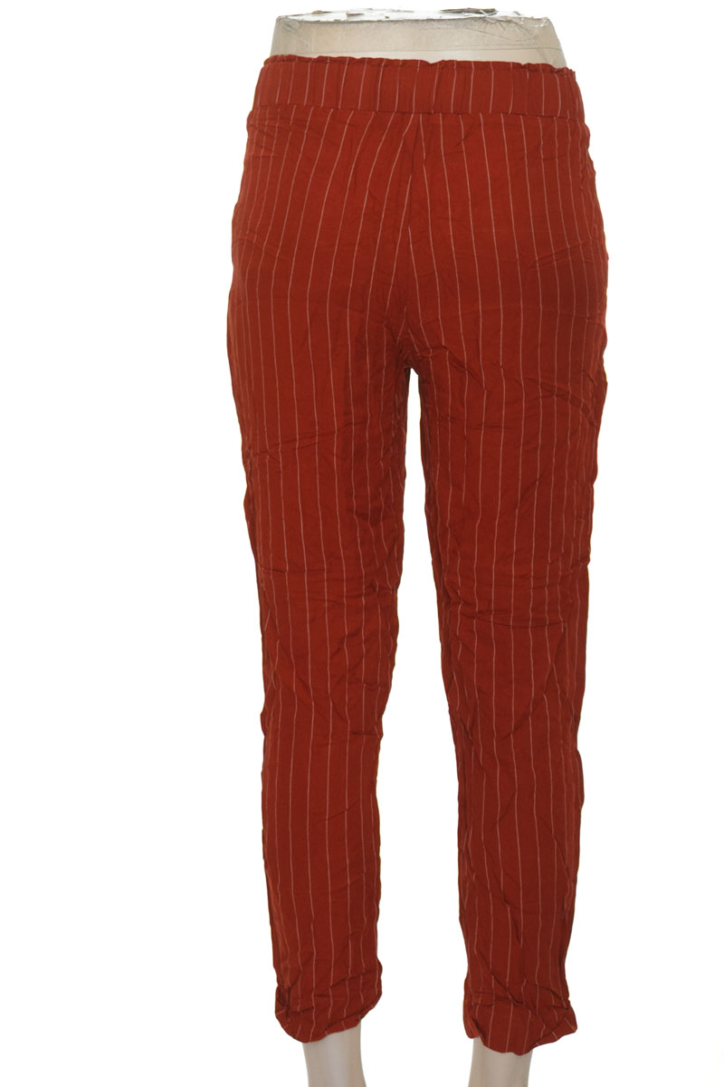 Pantalones color Café - University Club