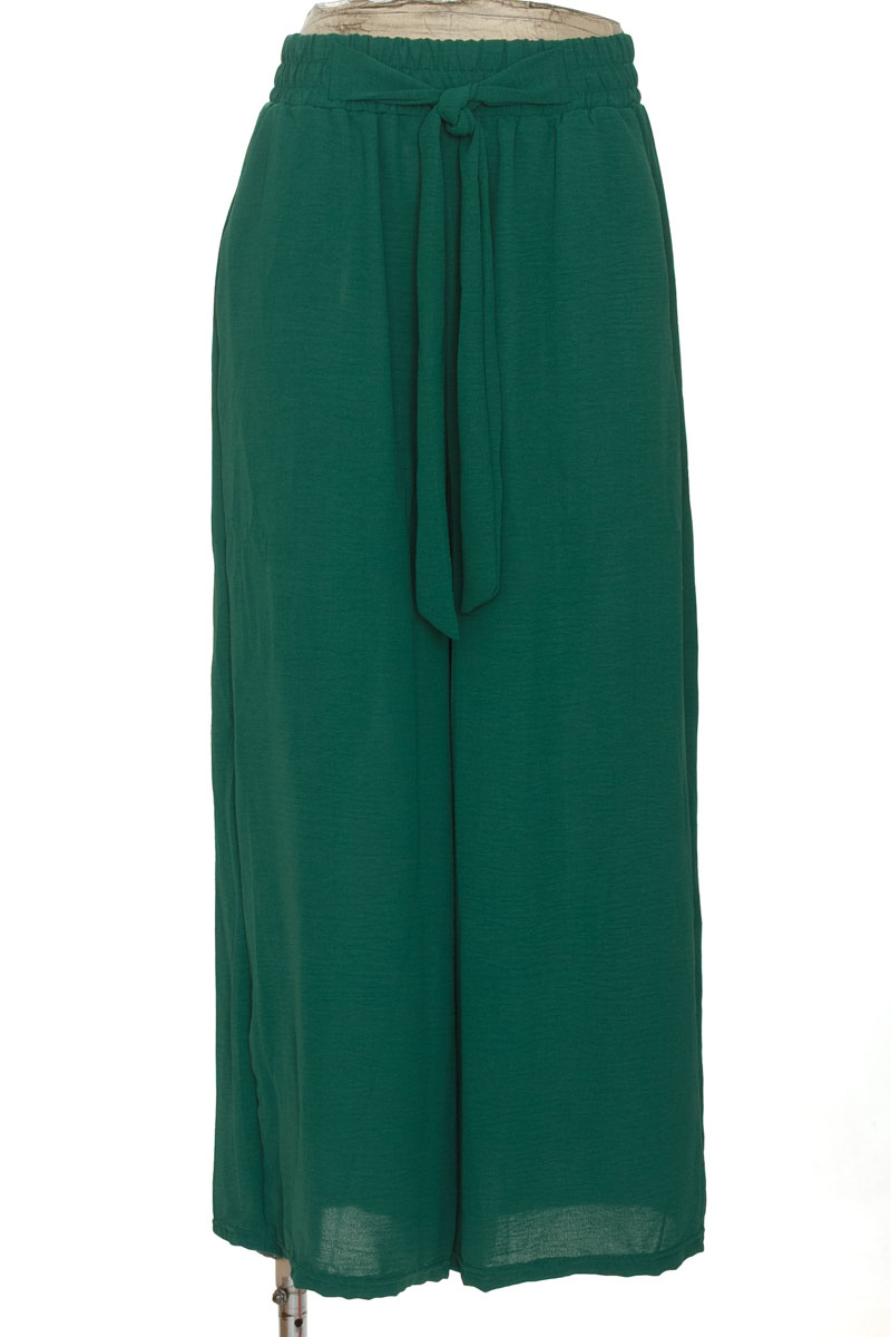 Pantalones color Verde - Closeando