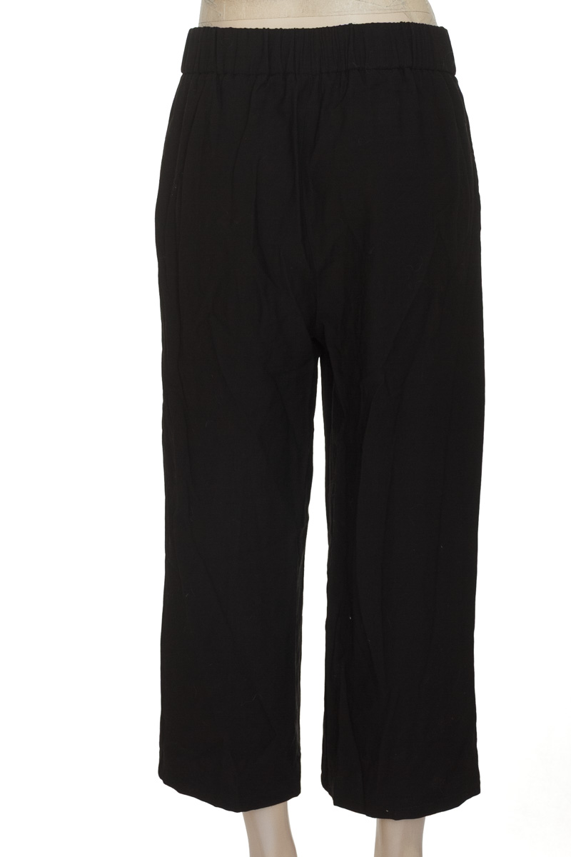 Pantalones color Negro - Basement