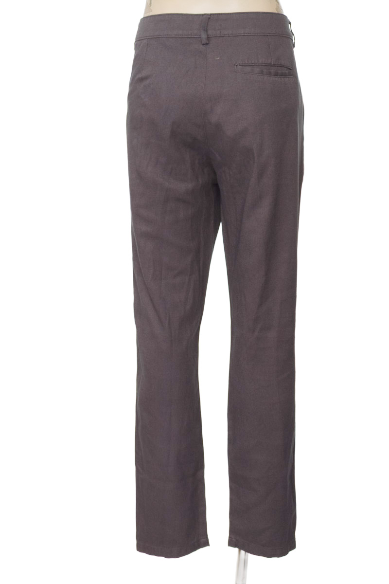 Pantalón color Gris - Ostu