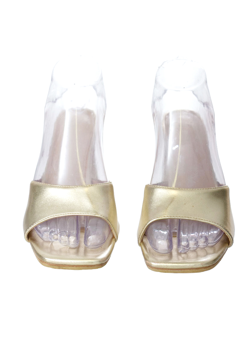 Zapatos color Dorado - H&M