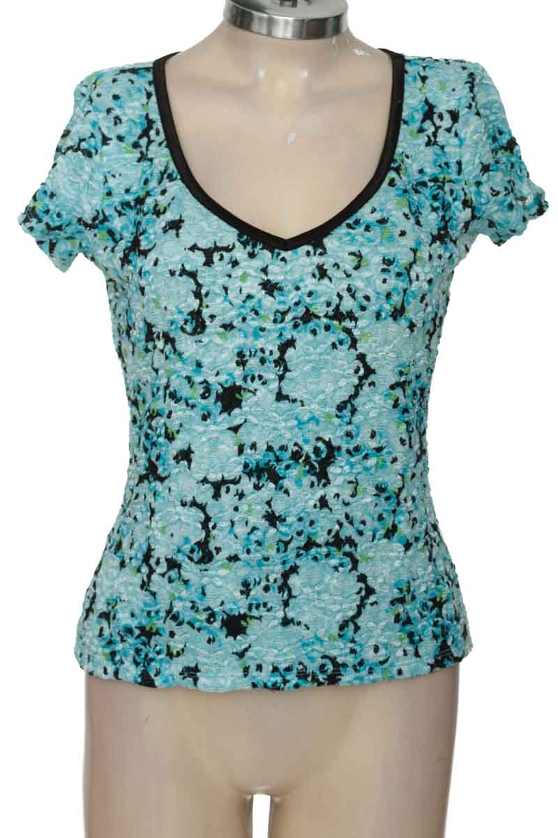 Top / Camiseta color Aguamarina - INC International Concepts