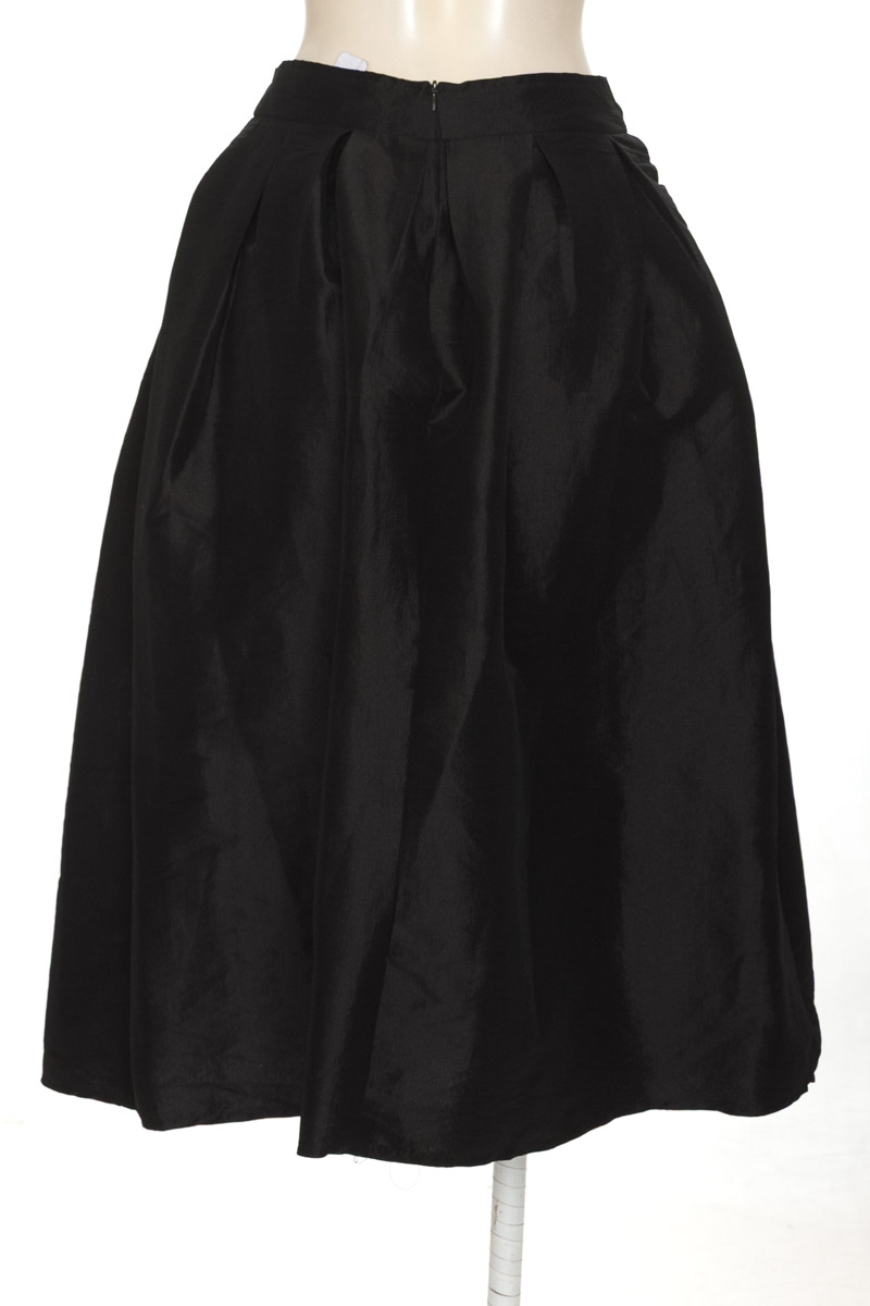 Falda color Negro - Fashion Line