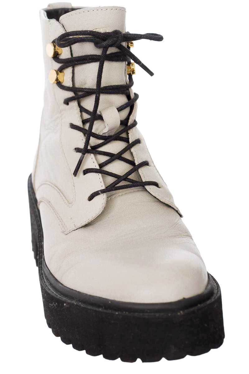 Zapatos color Beige - Bosi