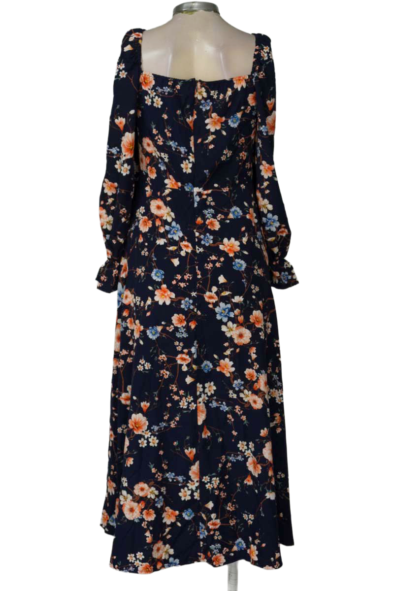 Vestido / Enterizo color Azul - Closeando