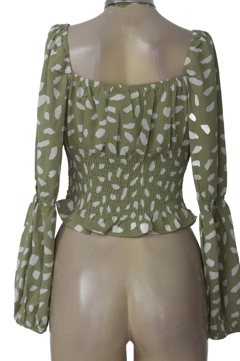 Top / Camiseta color Verde - SUYE