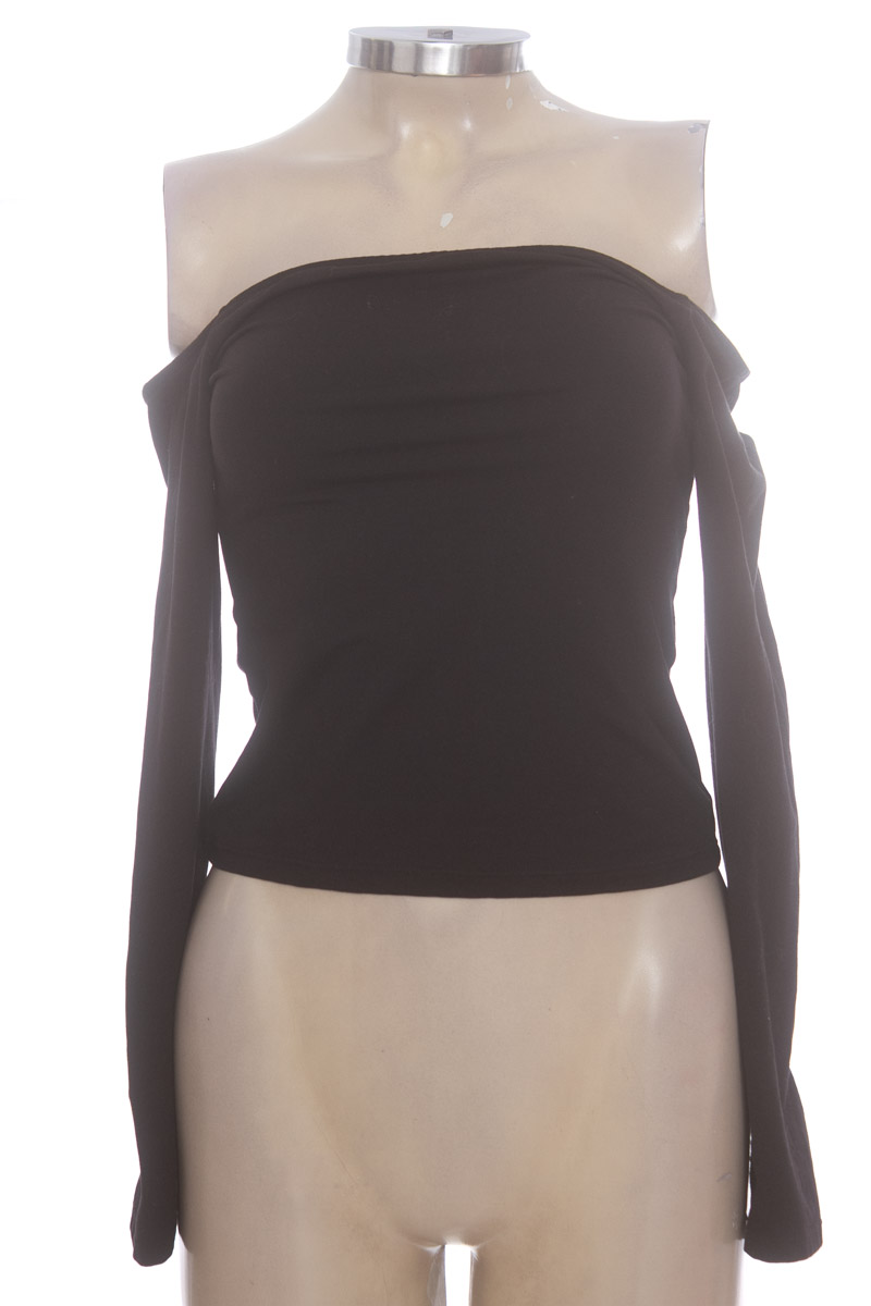 Top / Camiseta color Negro - Divided by H&M